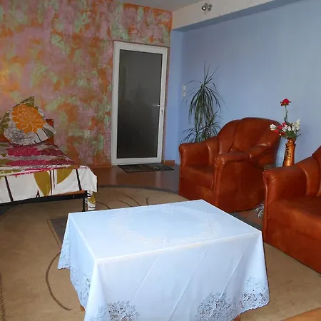 Cornel'S Apartment